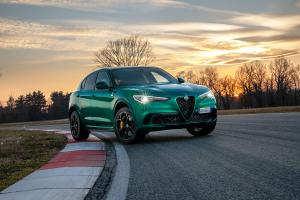 2020 Alfa Romeo Stelvio Quadrifoglio